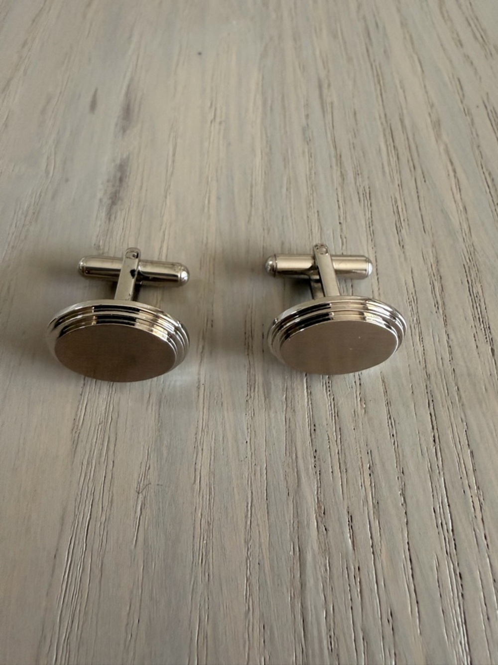 Simmons/SHR Oval Cuff Links Set in Stainless Steel Silver (P67)